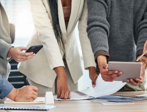 How Internal Referrals and Networks Quietly Limit Your Candidate Pool