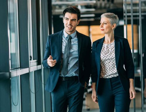 Replacing an Executive Who Holds Critical Institutional Knowledge